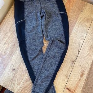 ATHLETA Metro Leggings Size MEDIUM Black Gray Herringbone High Waist Zip Pockets